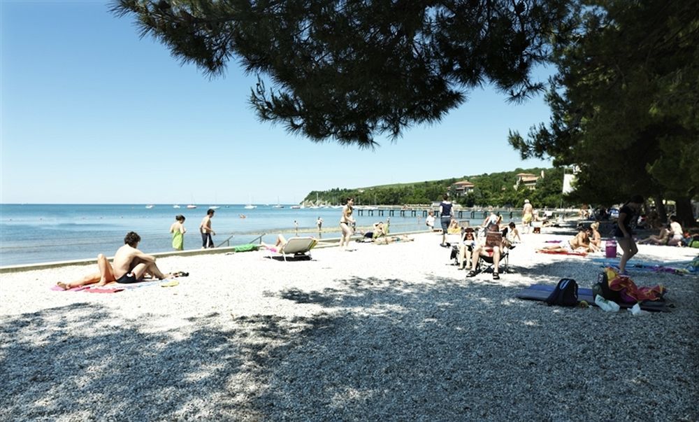 Villas With Balcony Or Terrace - Hotel & Resort Adria Ankaran Exterior foto